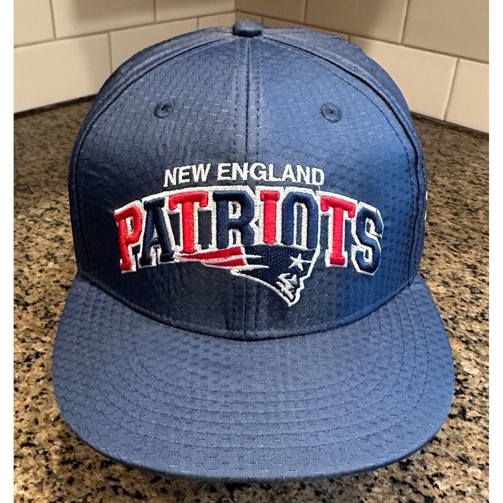 New England Patriots New Era 9FIFTY Snapback Hat OSFM Navy Blue‎ Polyester